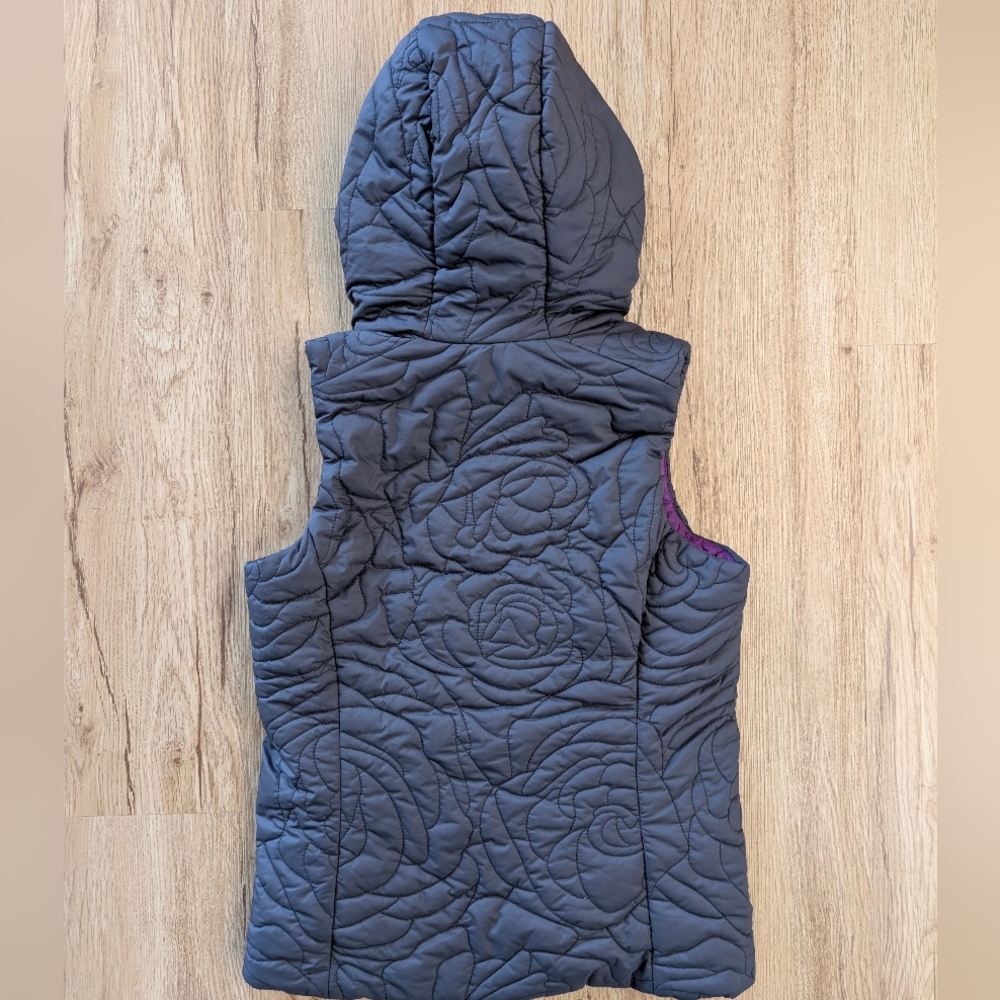 Ivviva Vest - Picture 3 of 5